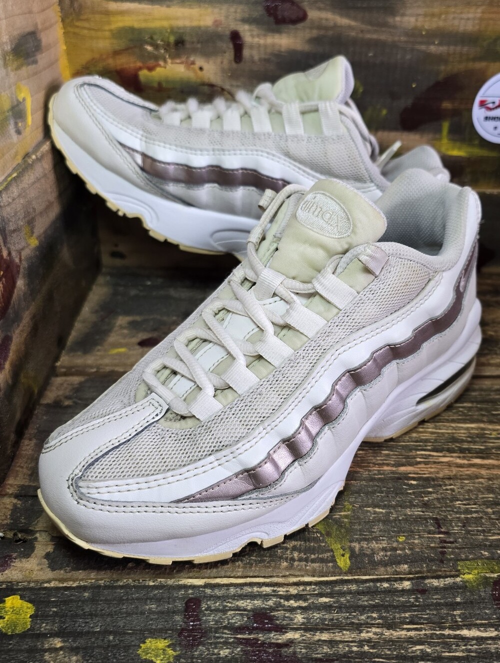 Nike Air Max 95 LE Bronze-White 310830-015 Youth Size 5Y Women's 6.5 Used